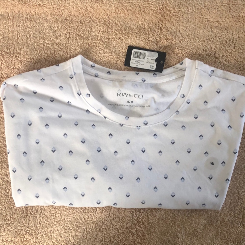 Mens white RW&CO t-shirt medium